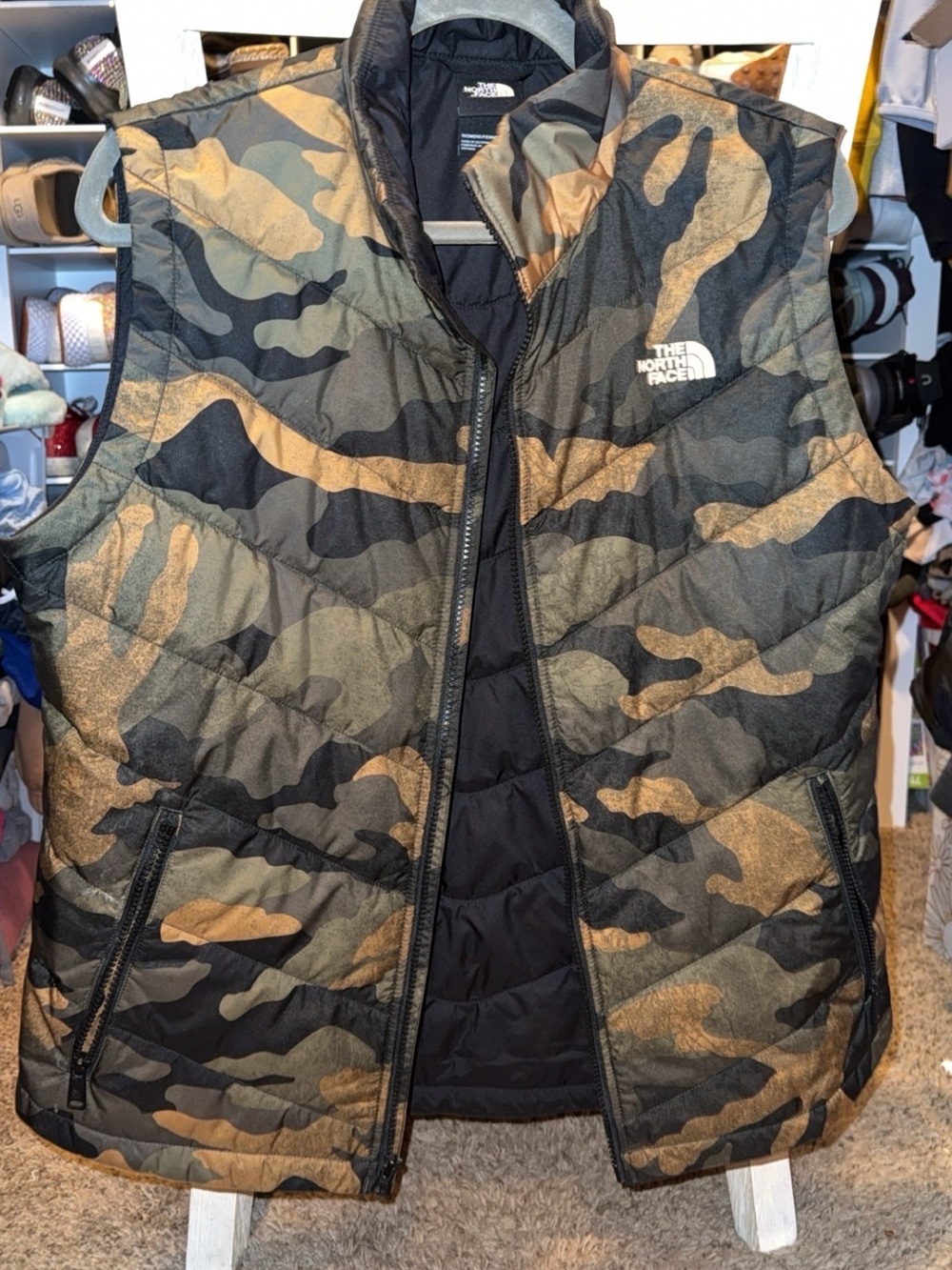 The North Face Camouflage Insulated Vest - Green/Black